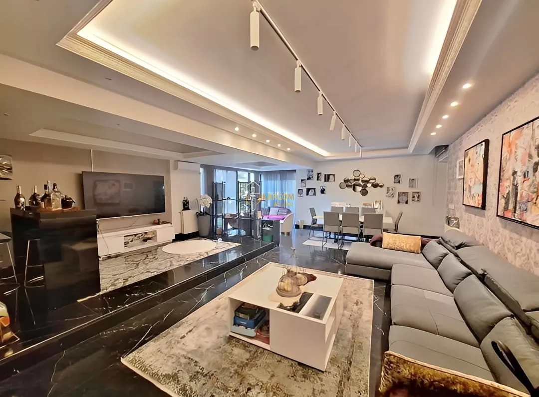 Apartment for Sale in Mar Roukouz - 4 bed, 4 bath