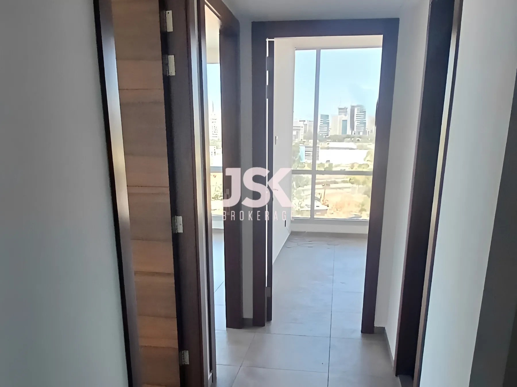 Office for rent in Horch Tabet