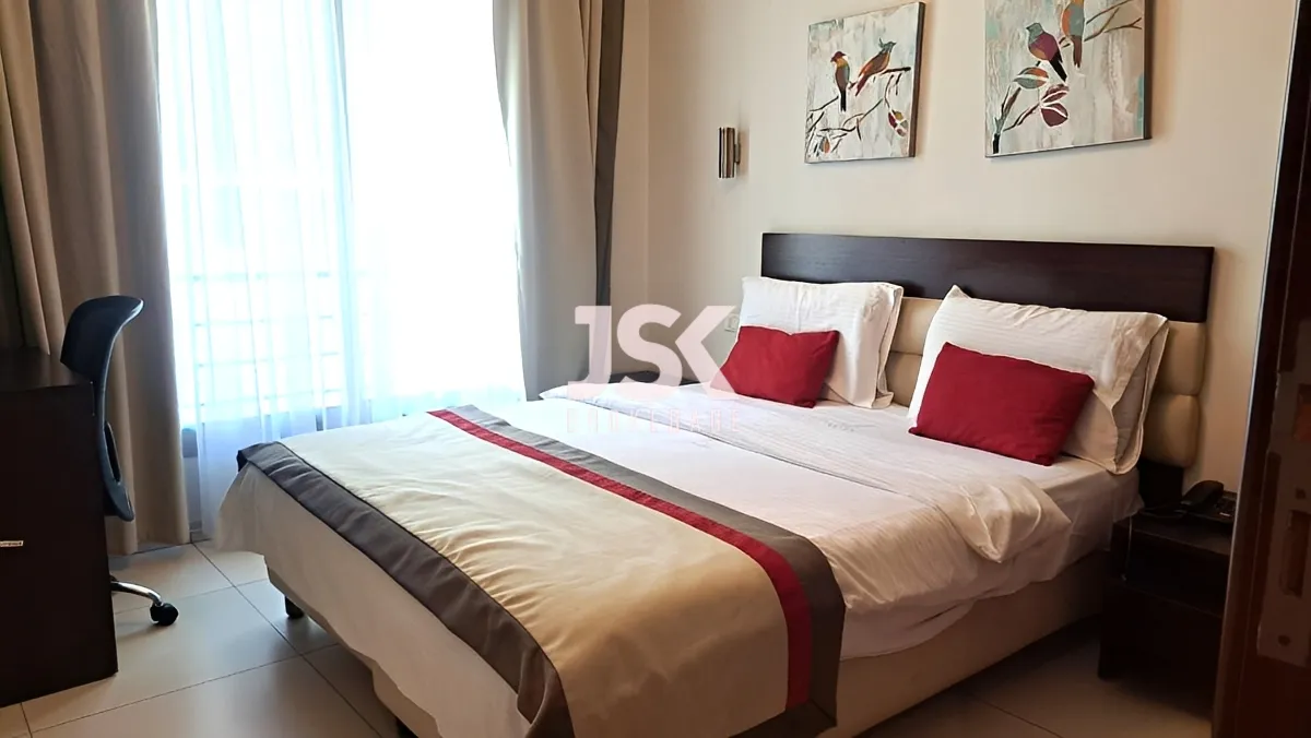 Apartment for Rent in Hamra, Beirut, Lebanon - 1 bed, 1 bath