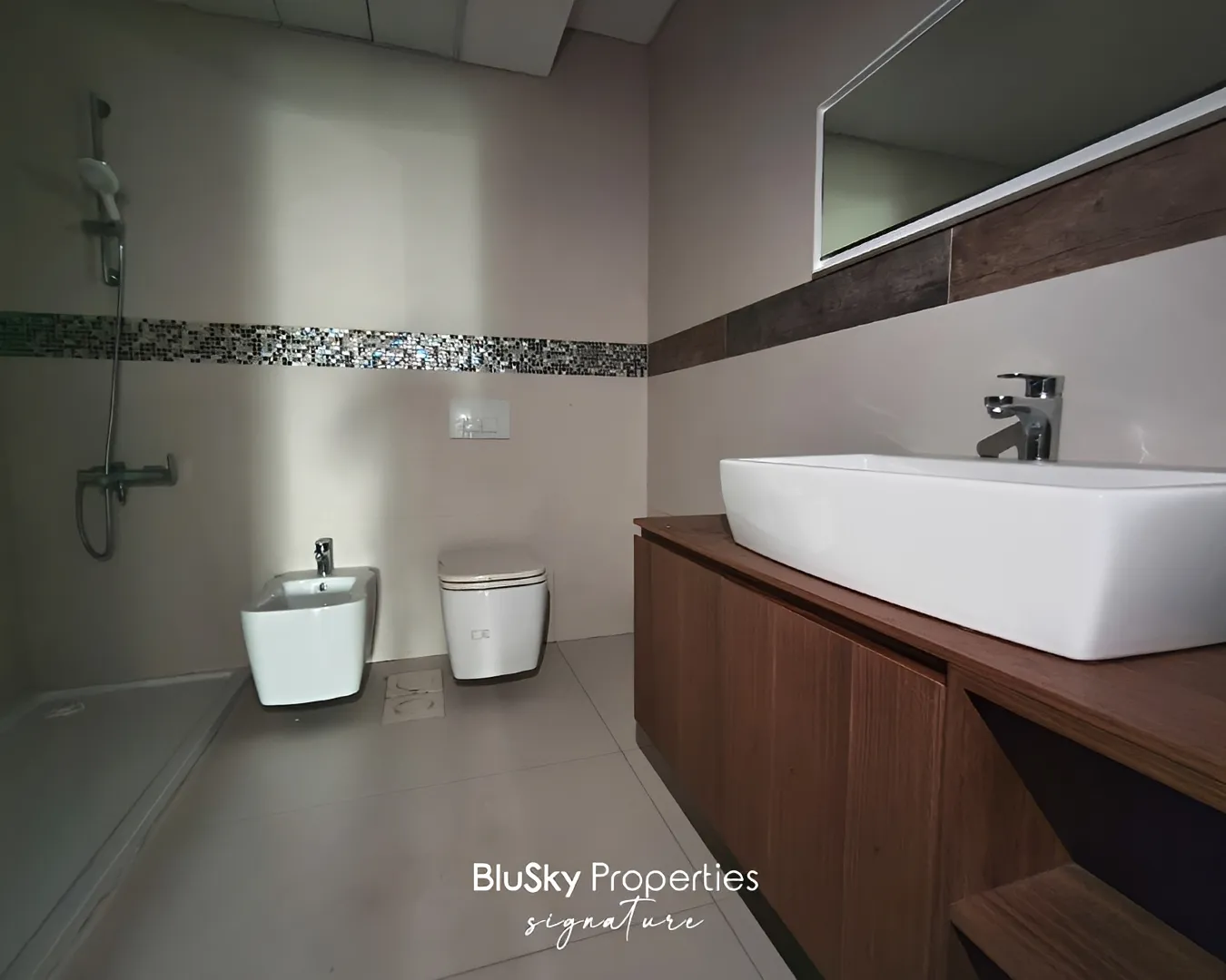 Apartment for sale in Baabdat