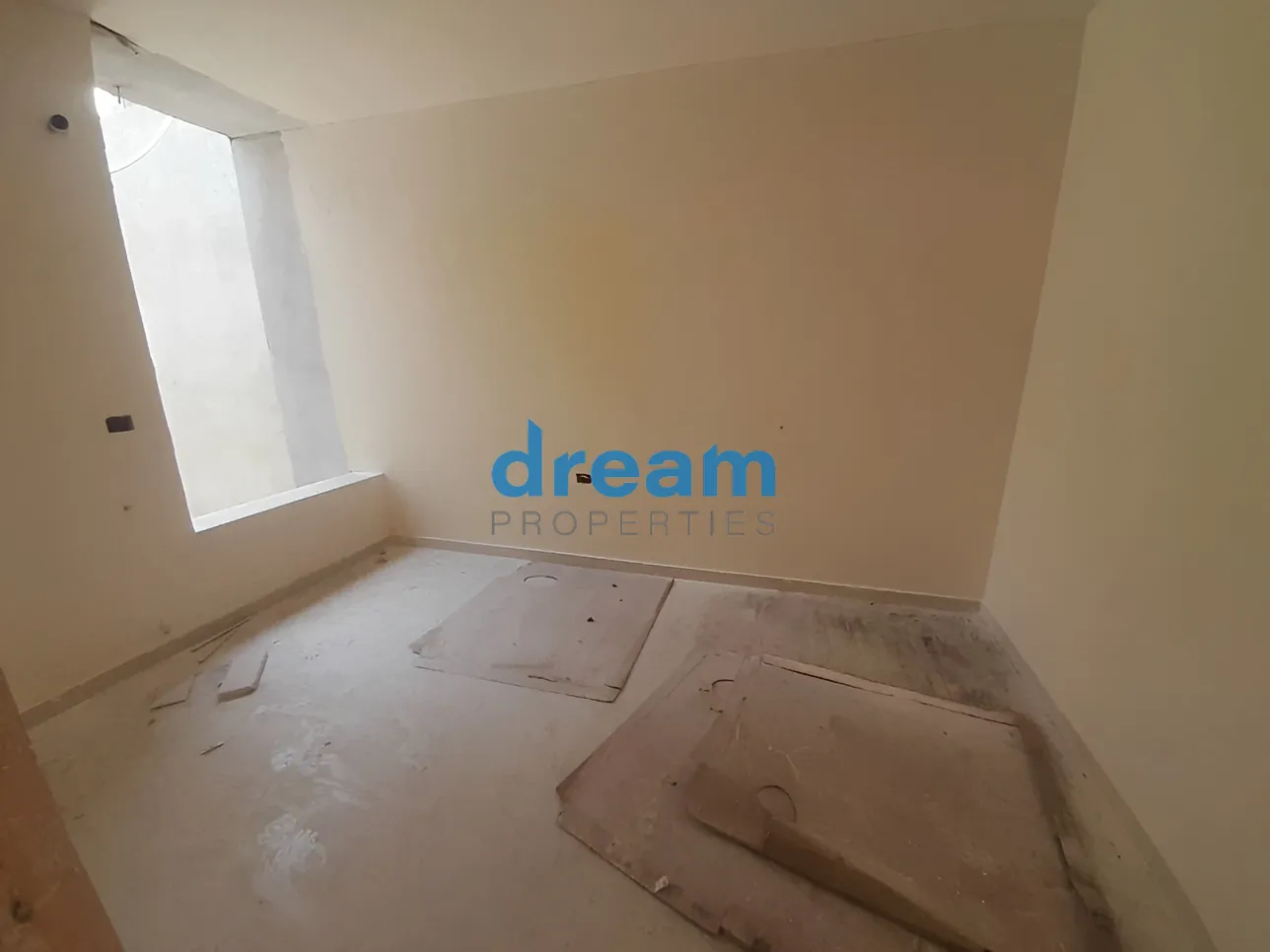 Apartment for sale in Jamhour, Lebanon - 1 bed, 3 bath