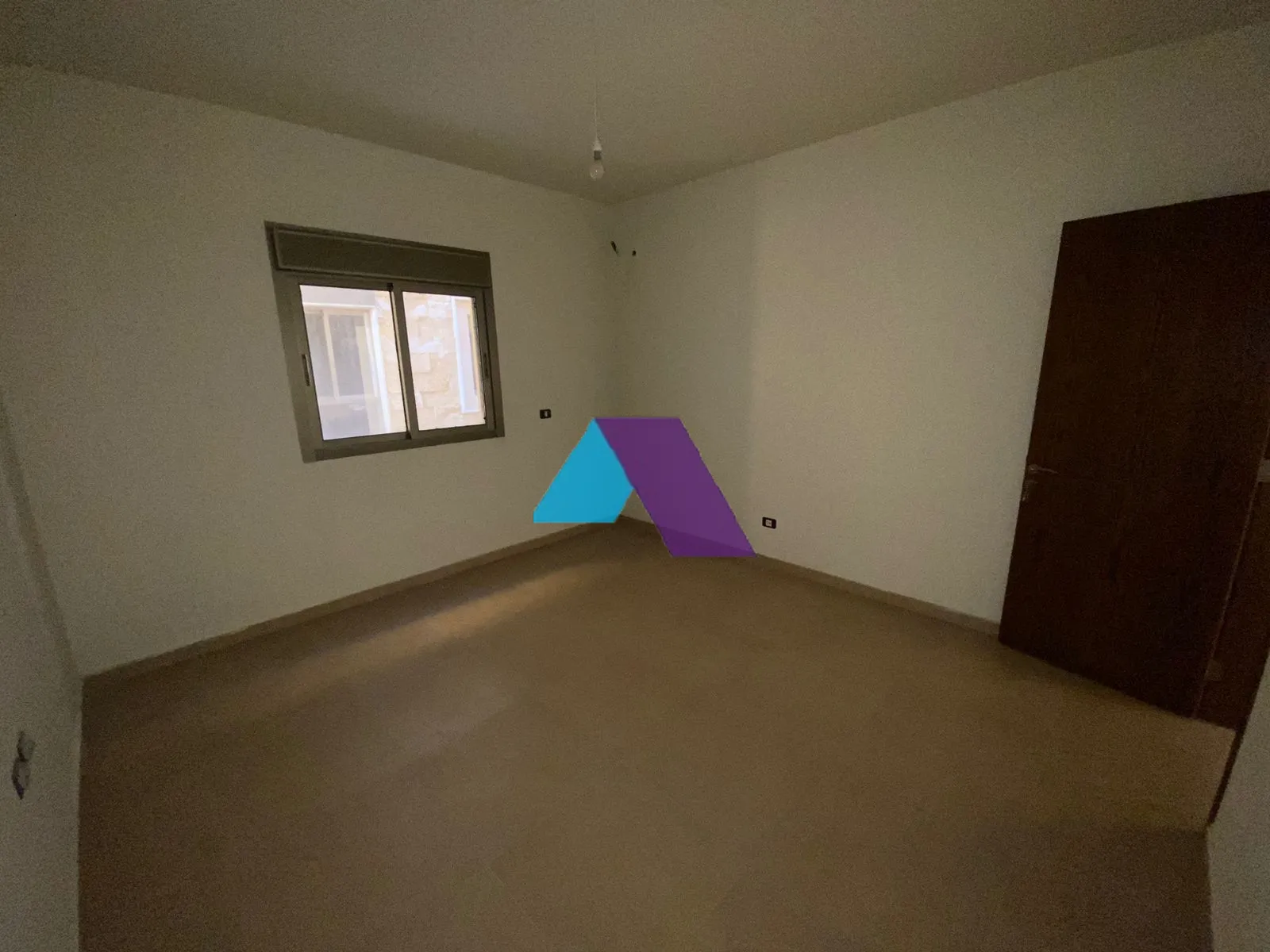 Apartment for Sale in Ballouneh