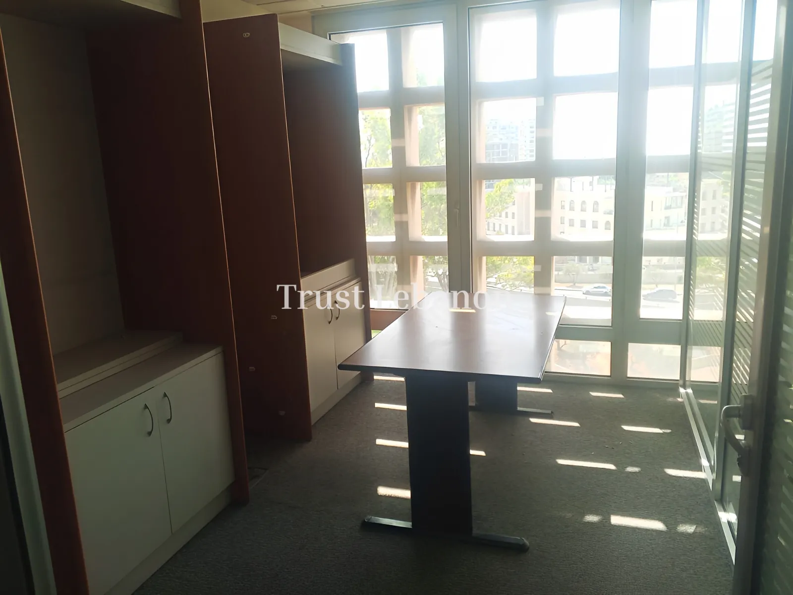 Office for rent in Hazmieh