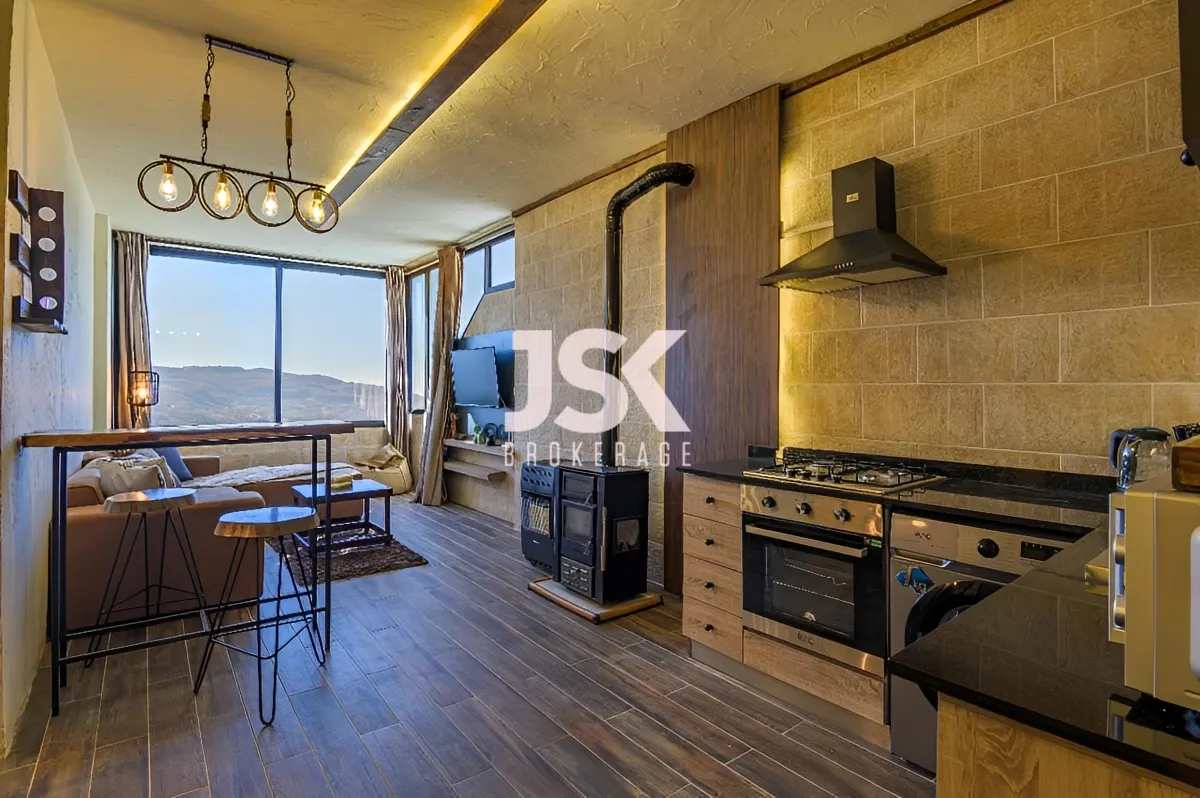 Chalet for Sale in Faraiya