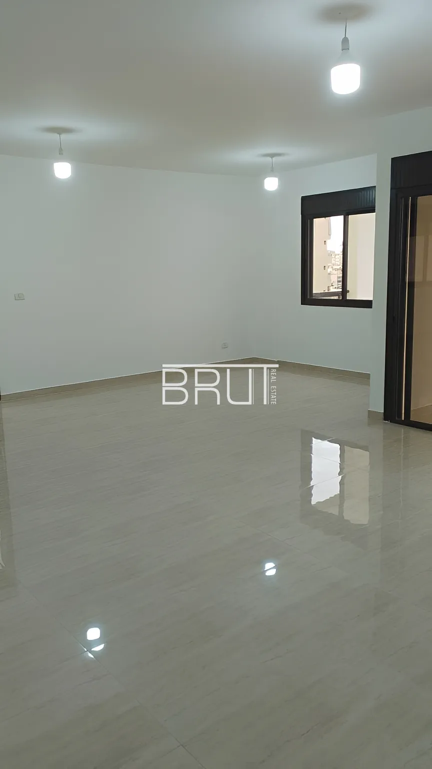 Apartment for Sale in Ghadir - 5 bed, 4 bath