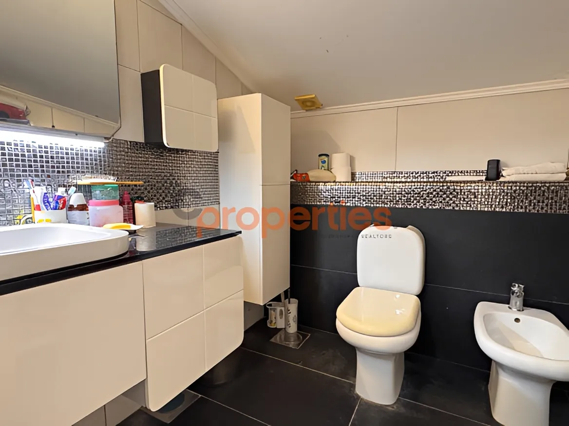 Apartment for Sale in Beit El Chaar