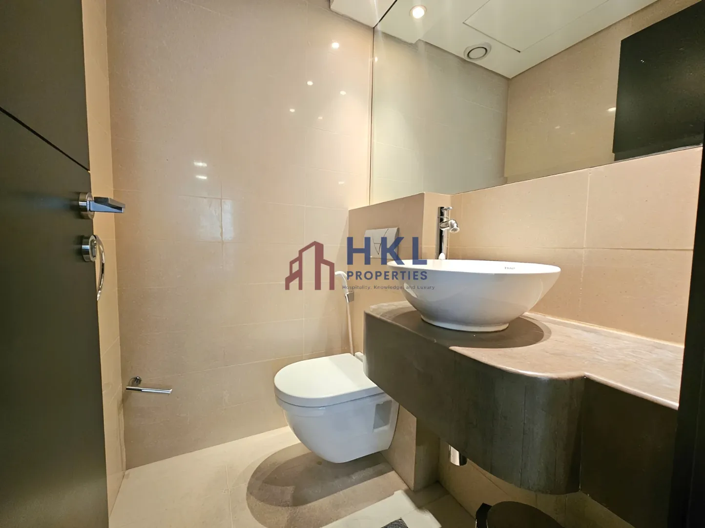 Apartment for rent in DownTown Restaurant Access Road، Lebanon