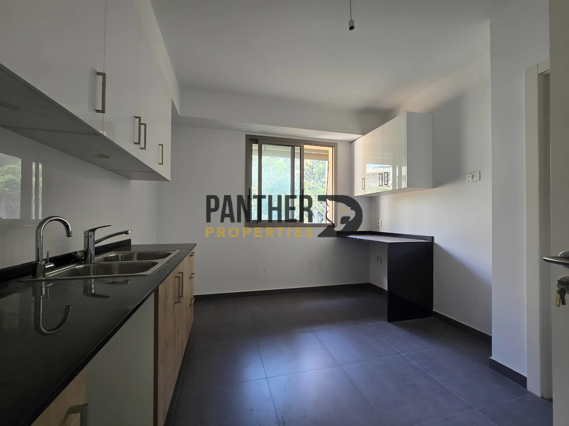Apartment for sale in Louaizeh, lebanon