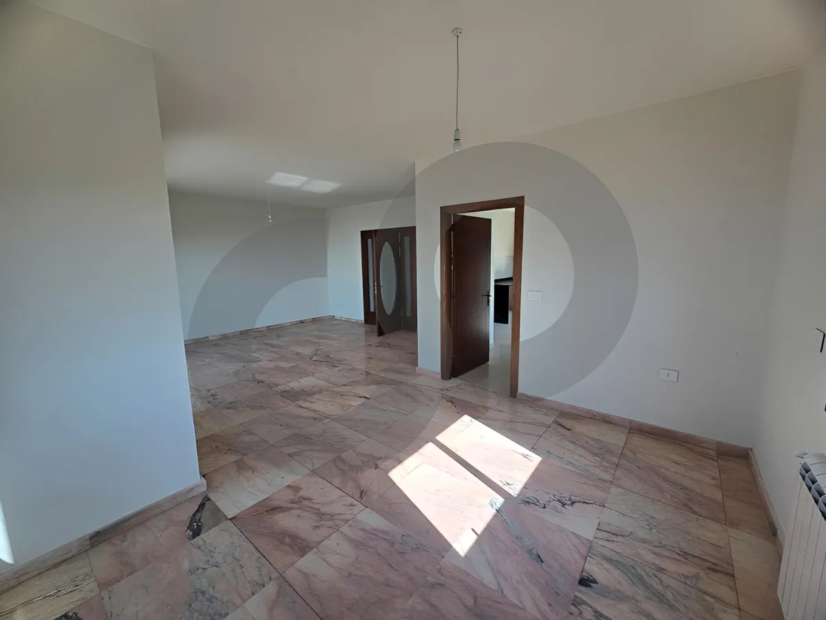 Apartment for Sale in Ain Aar, Lebanon - 3 bed, 4 bath