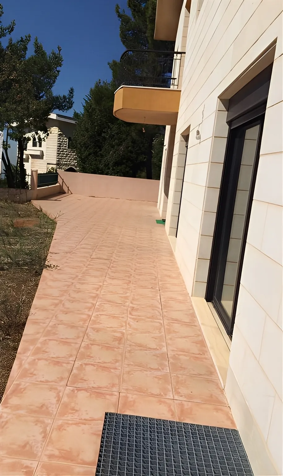 Villa for Sale in Metn Dahr Al Sowan Lebanon