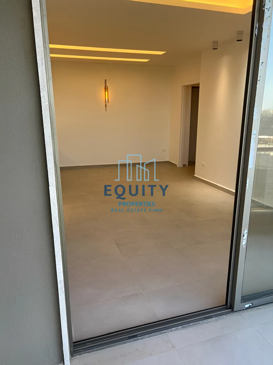 Apartment for Sale in Zakrit