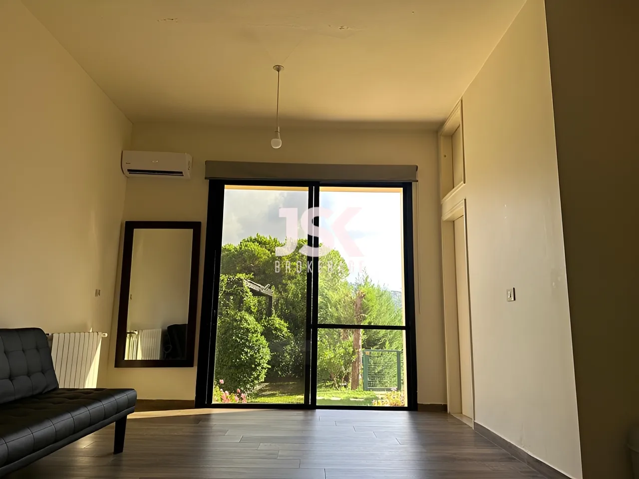 Apartment for Rent in Baabdat