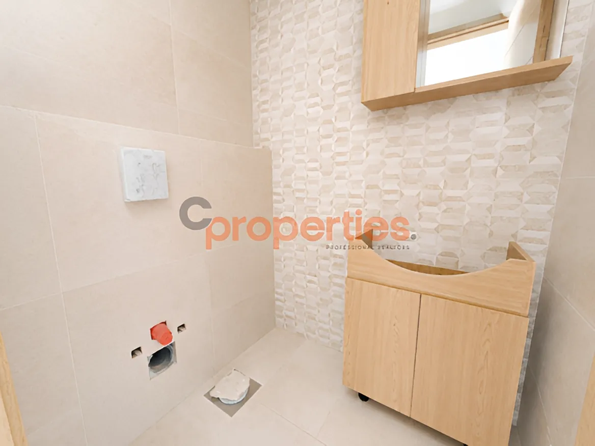 Apartment for Sale in Naqqache