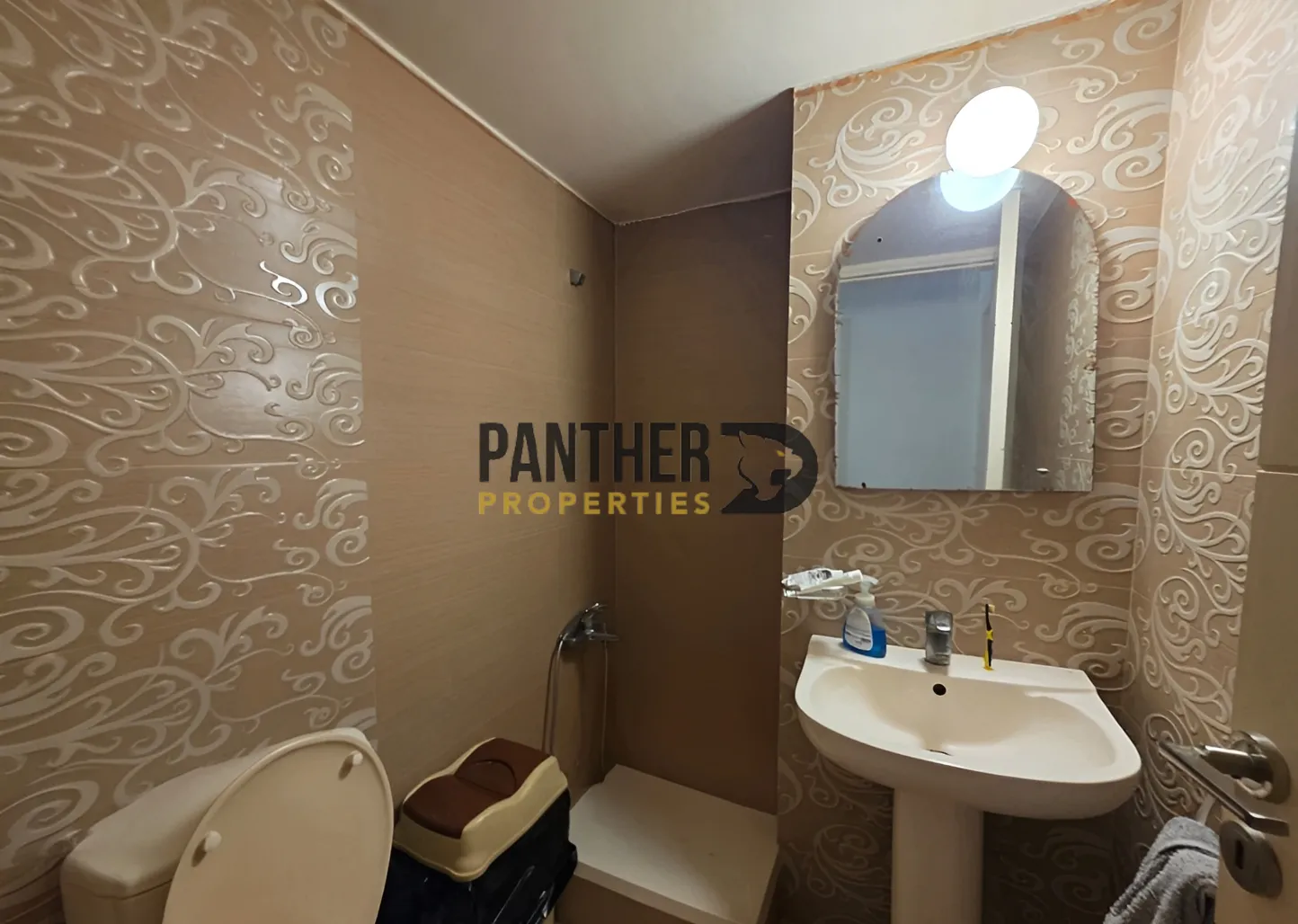 Apartment for sale in Boutchay