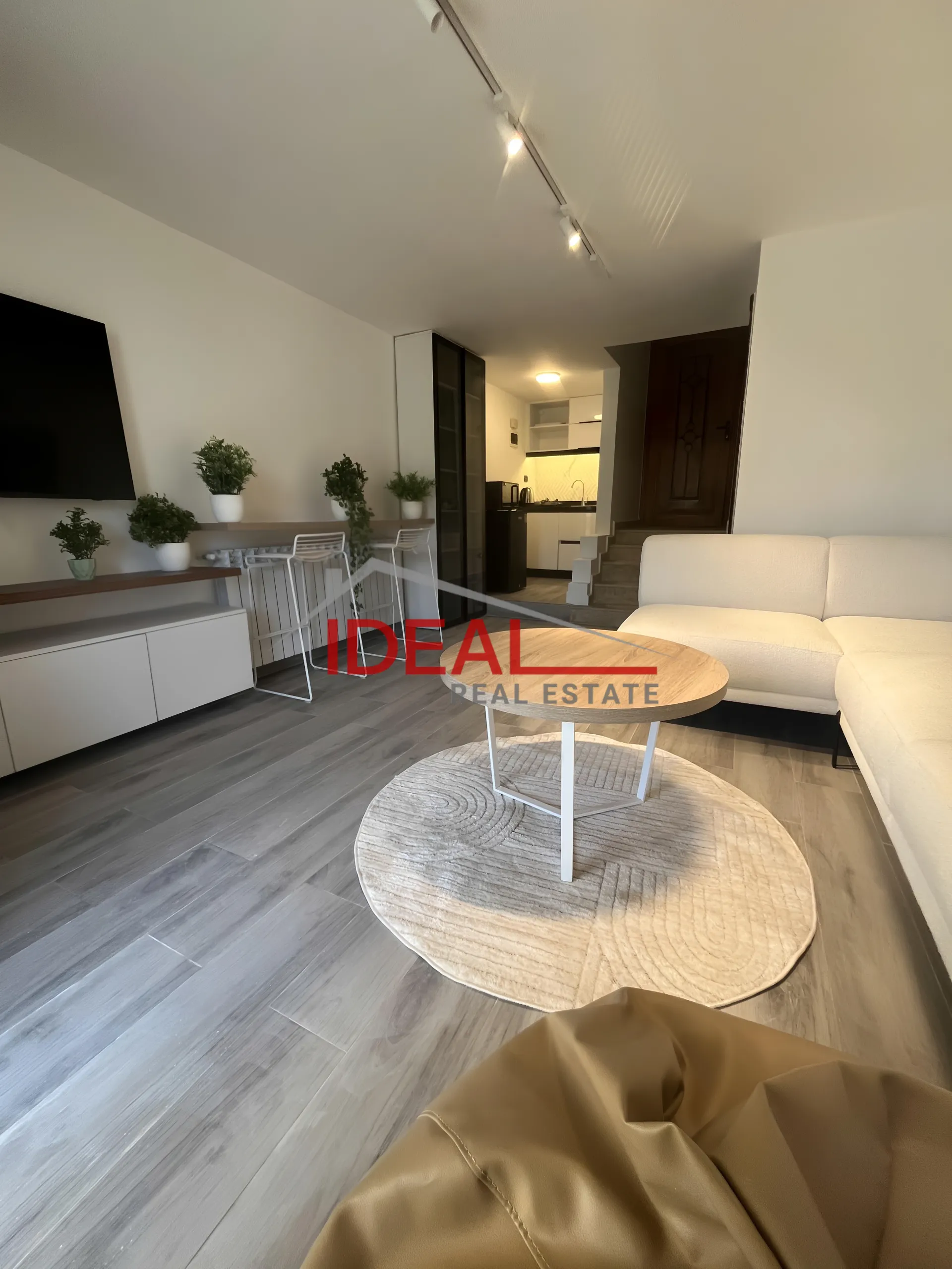 Chalet for sale in Faraya, Lebanon - 1 bed, 2 bath