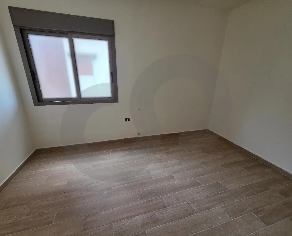 Apartment for Sale in Haret Sakher