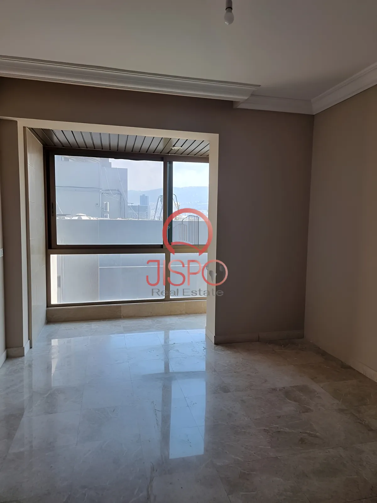 Apartment for Sale in Sioufi