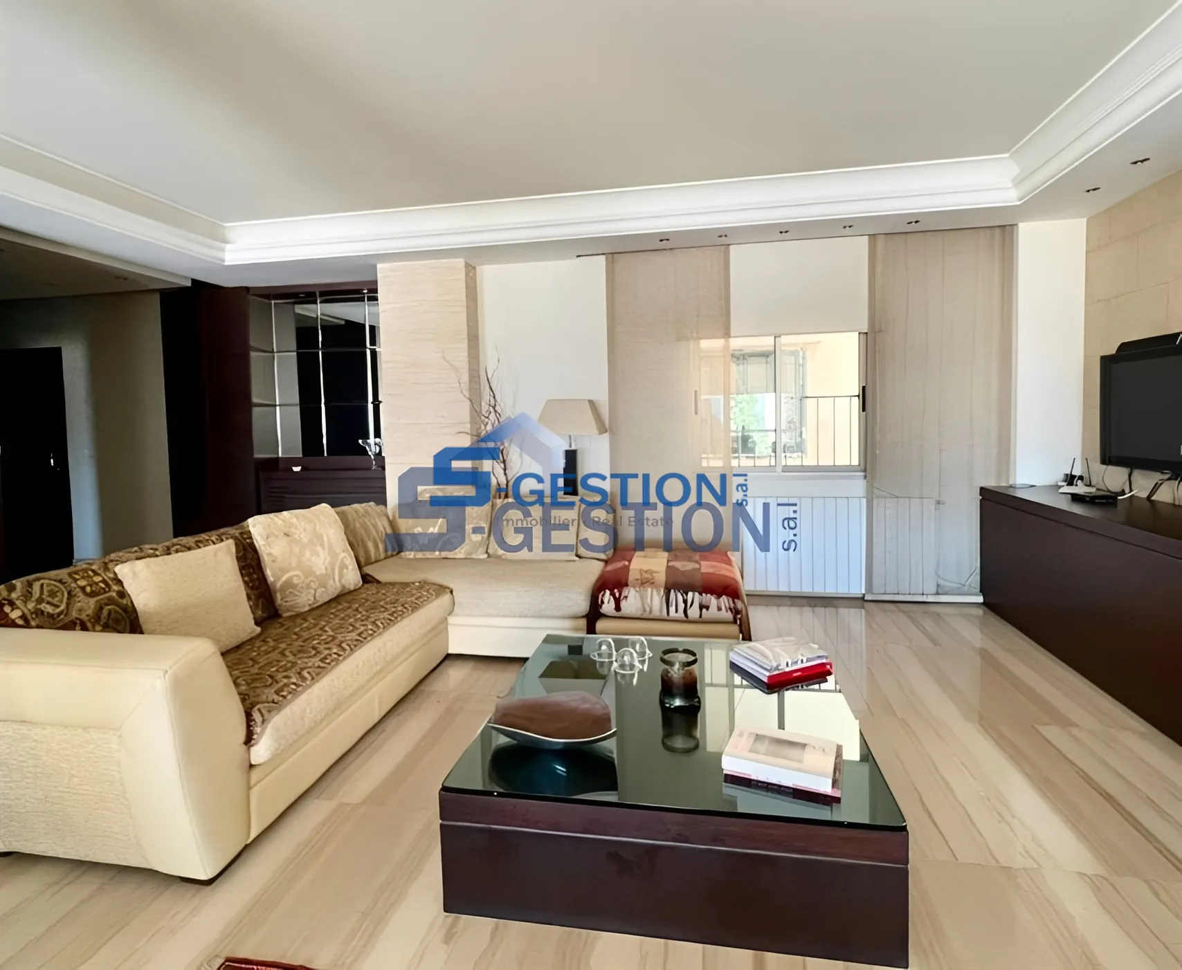 Apartment for Rent in Achrafieh