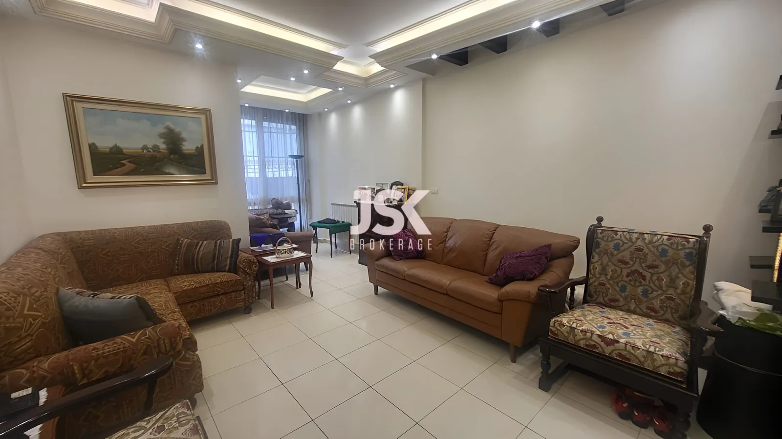 Apartment for Sale in Ballouneh