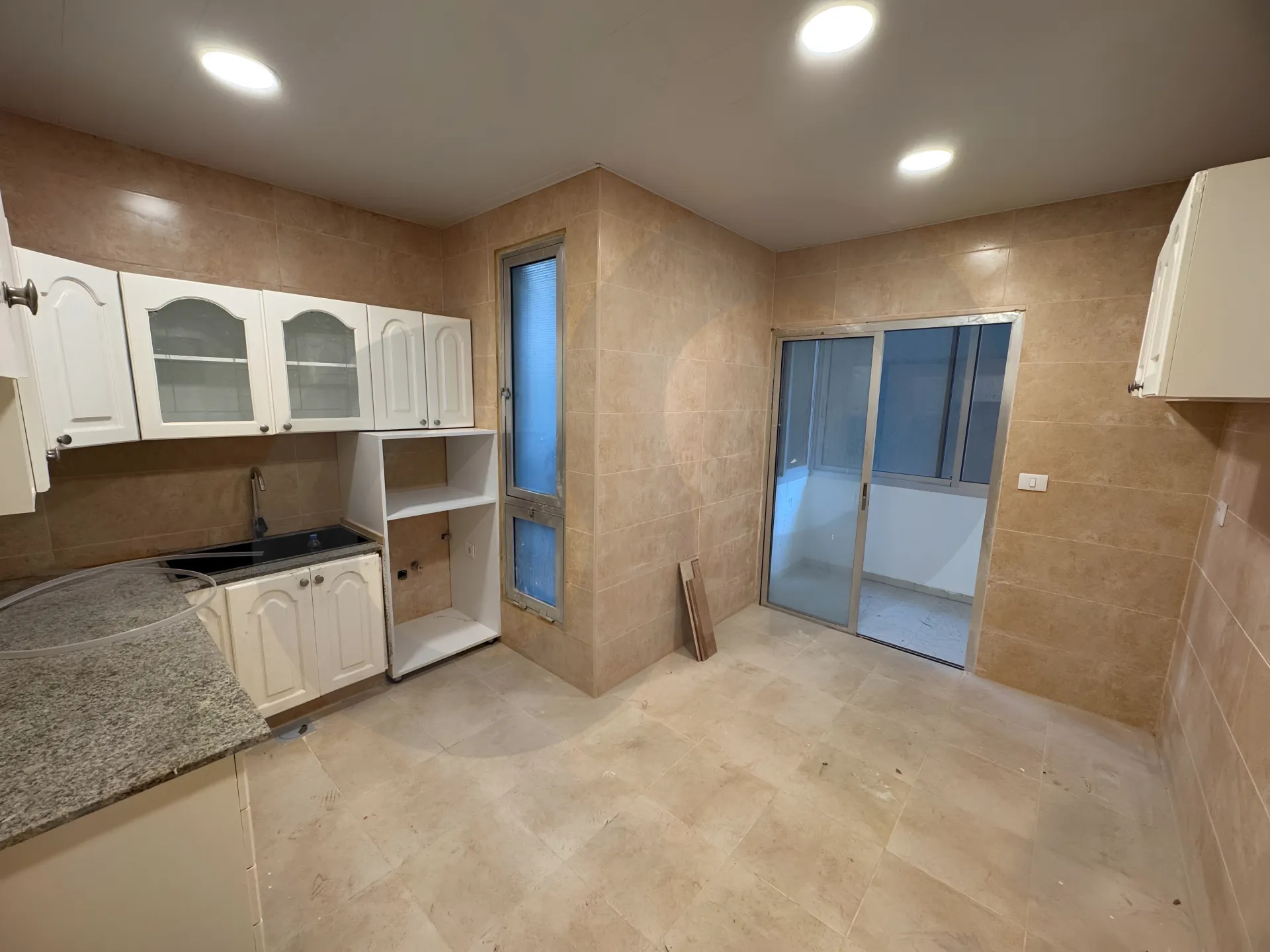 Apartment for Sale in Ras Al Naba'a