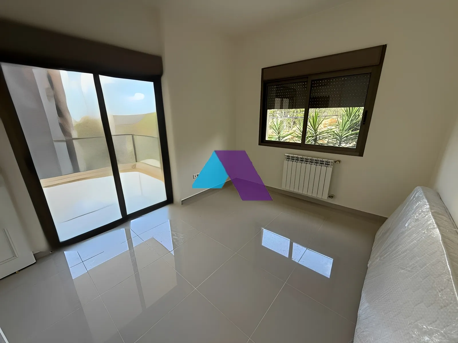 Apartment for Sale in Adma w Dafnah - 3 bed, 4 bath
