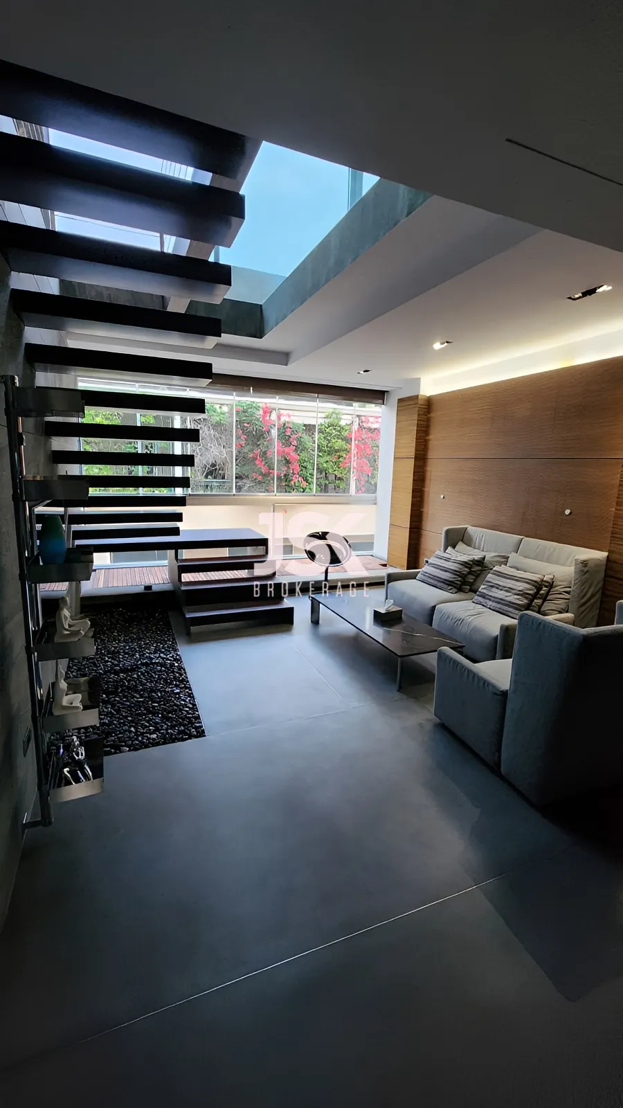 Loft for Sale in Achrafieh