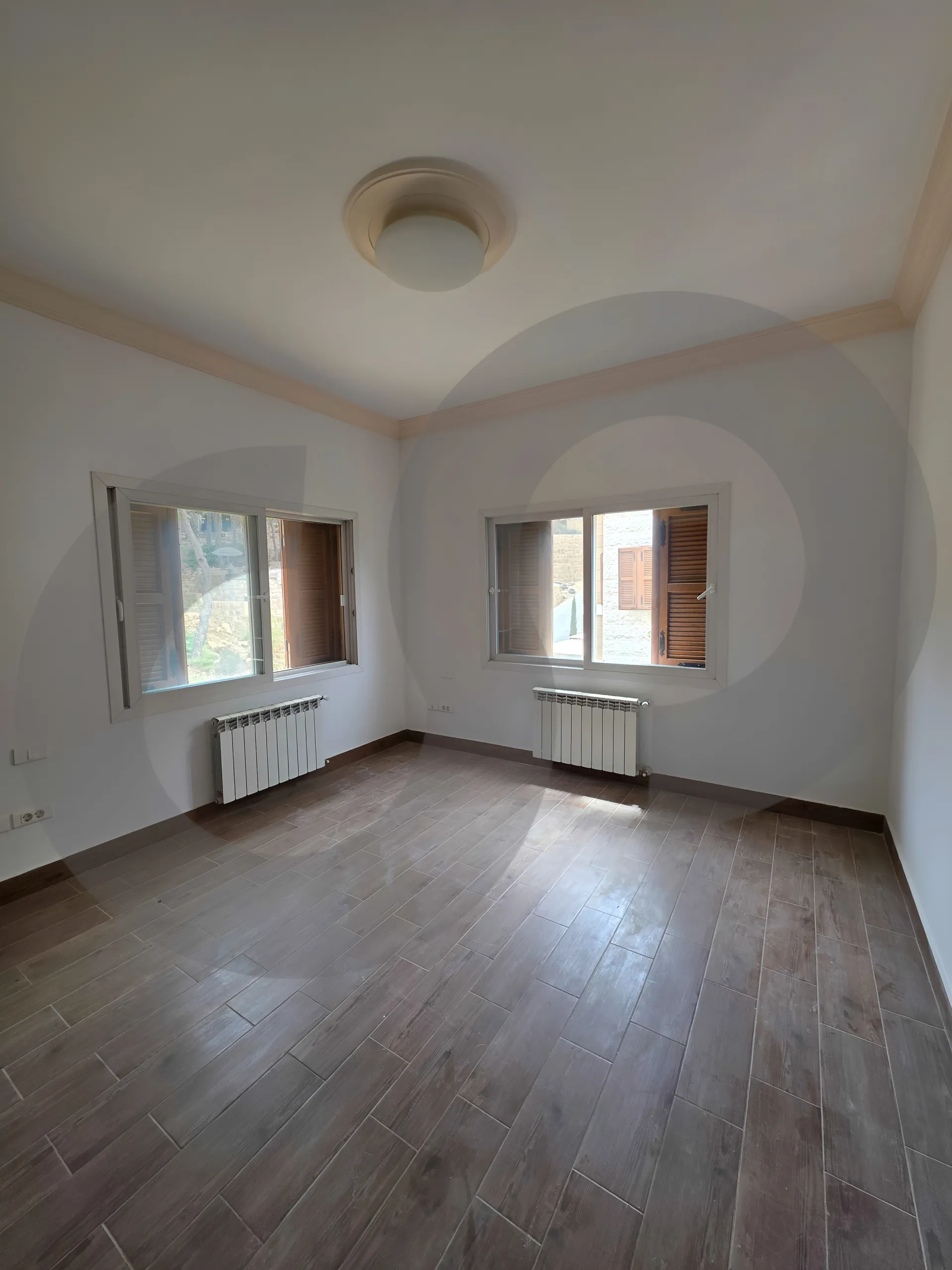 Villa for Sale in Aley