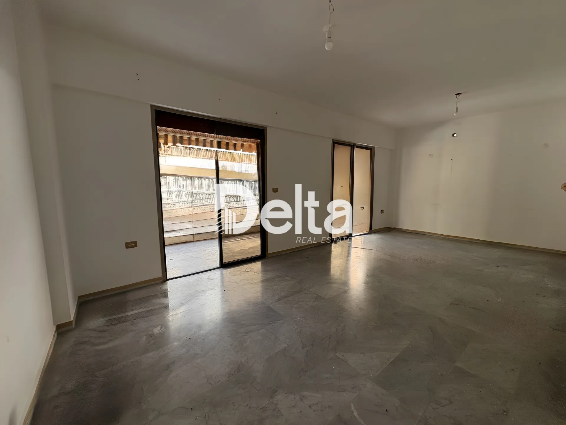 Apartment for rent in Zarif, beirut, lebanon