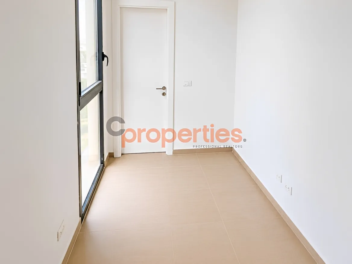 Apartment for Sale in Achrafieh - 2 bed, 4 bath