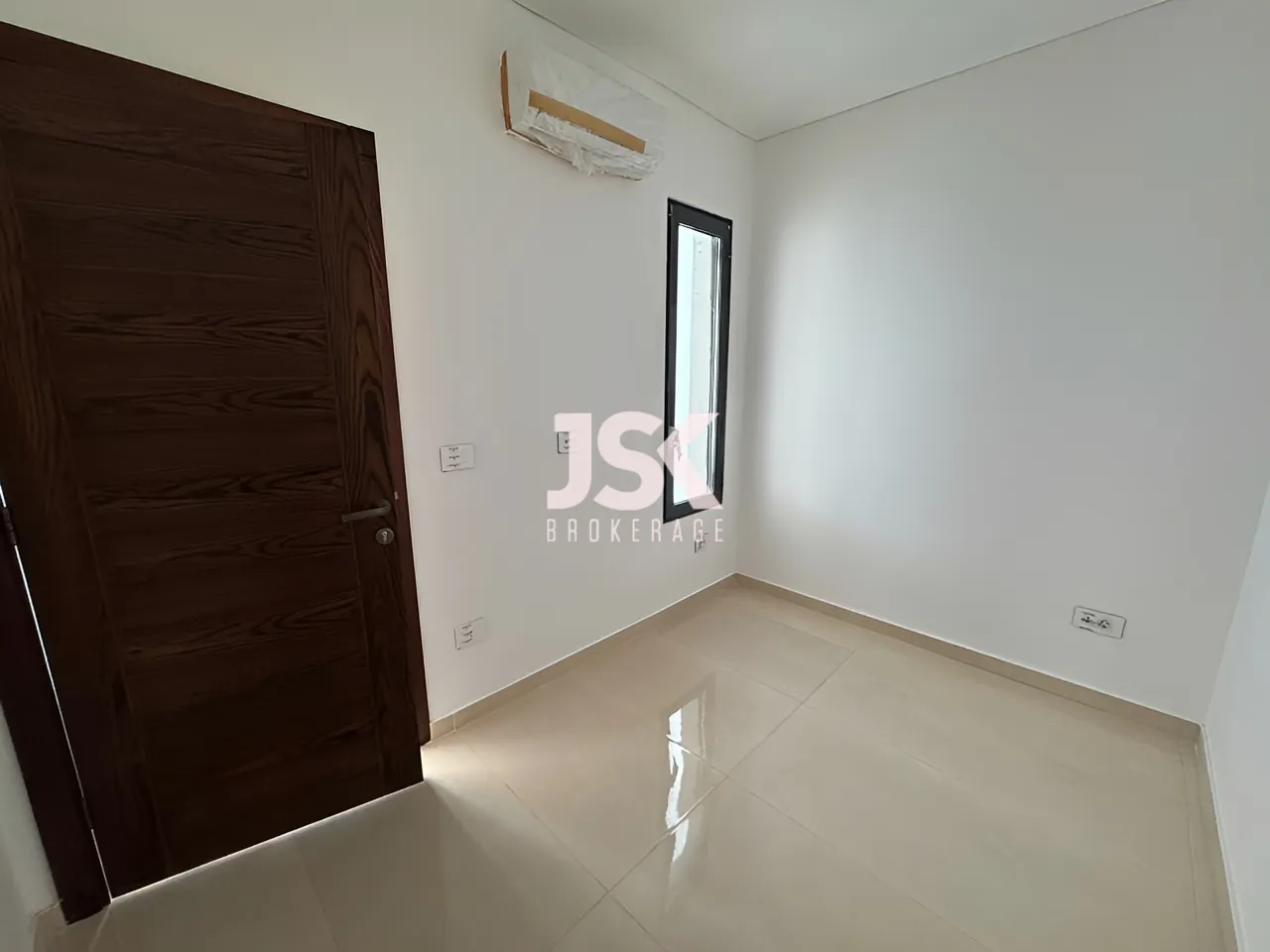 Office for Rent in Adliyeh