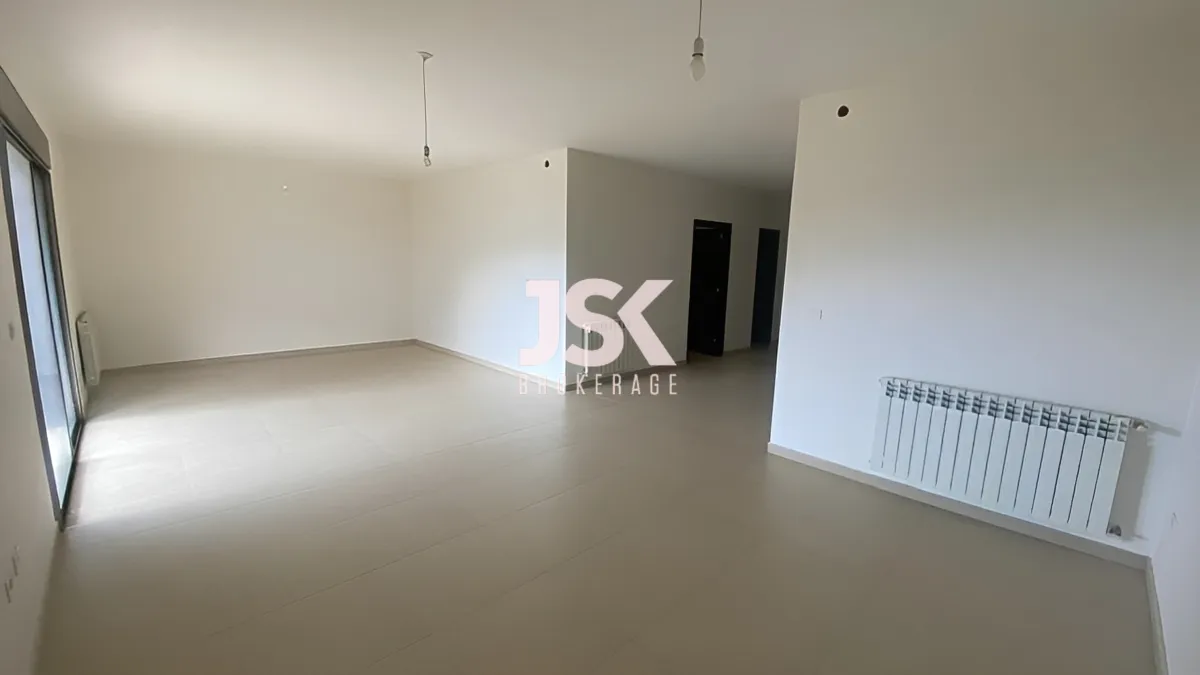 Apartment for Sale in Zikrit, Lebanon - 3 bed, 3 bath