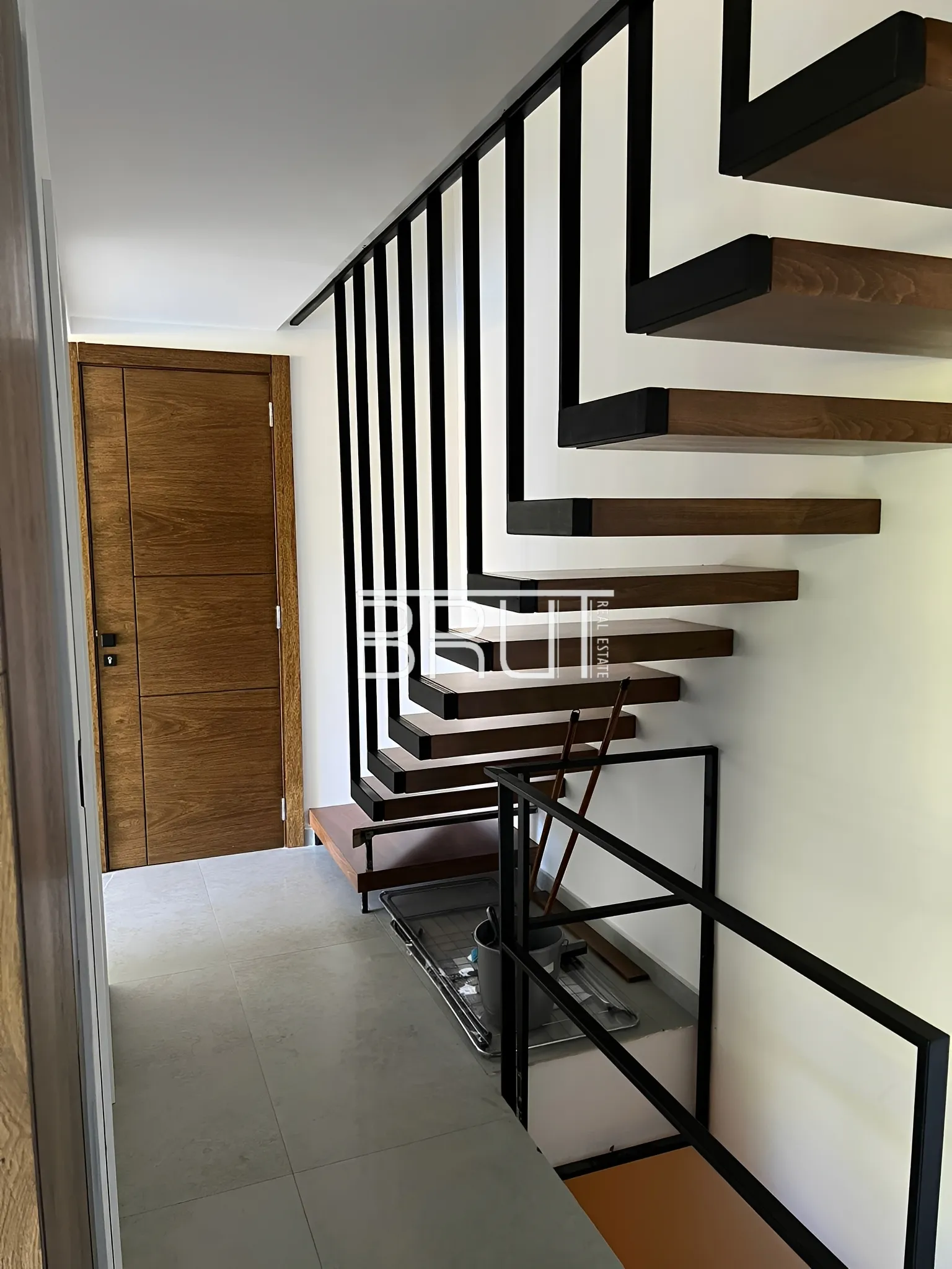 Chalet for Rent in Kfardebian