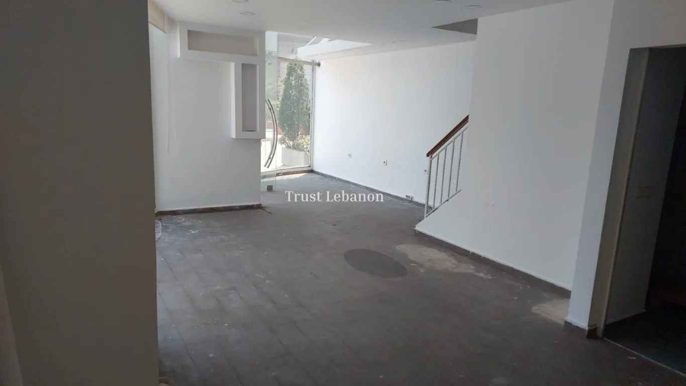 Shop for rent in Verdun, Bayrut, Lebanon