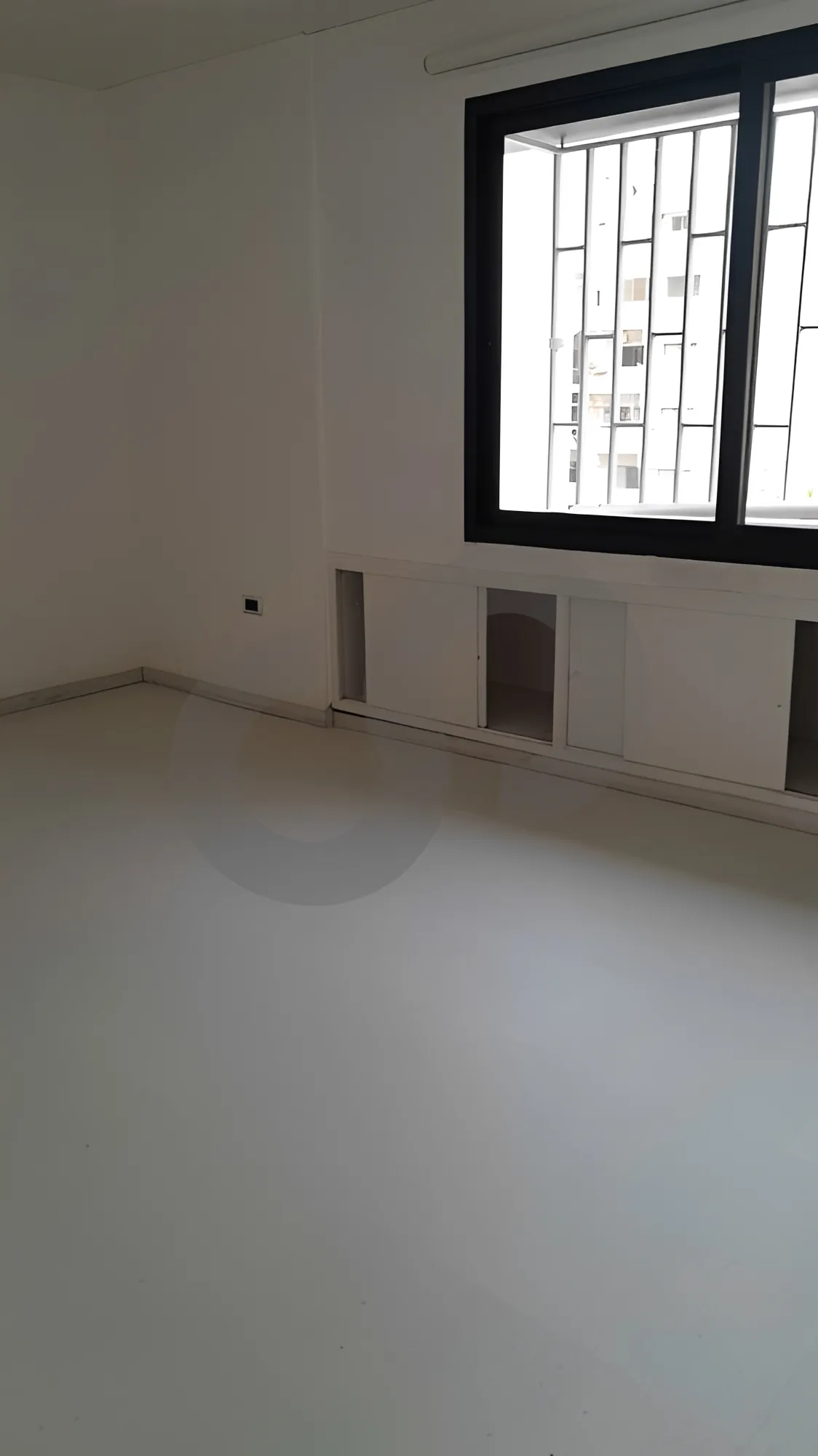 Office for Rent in Hamra