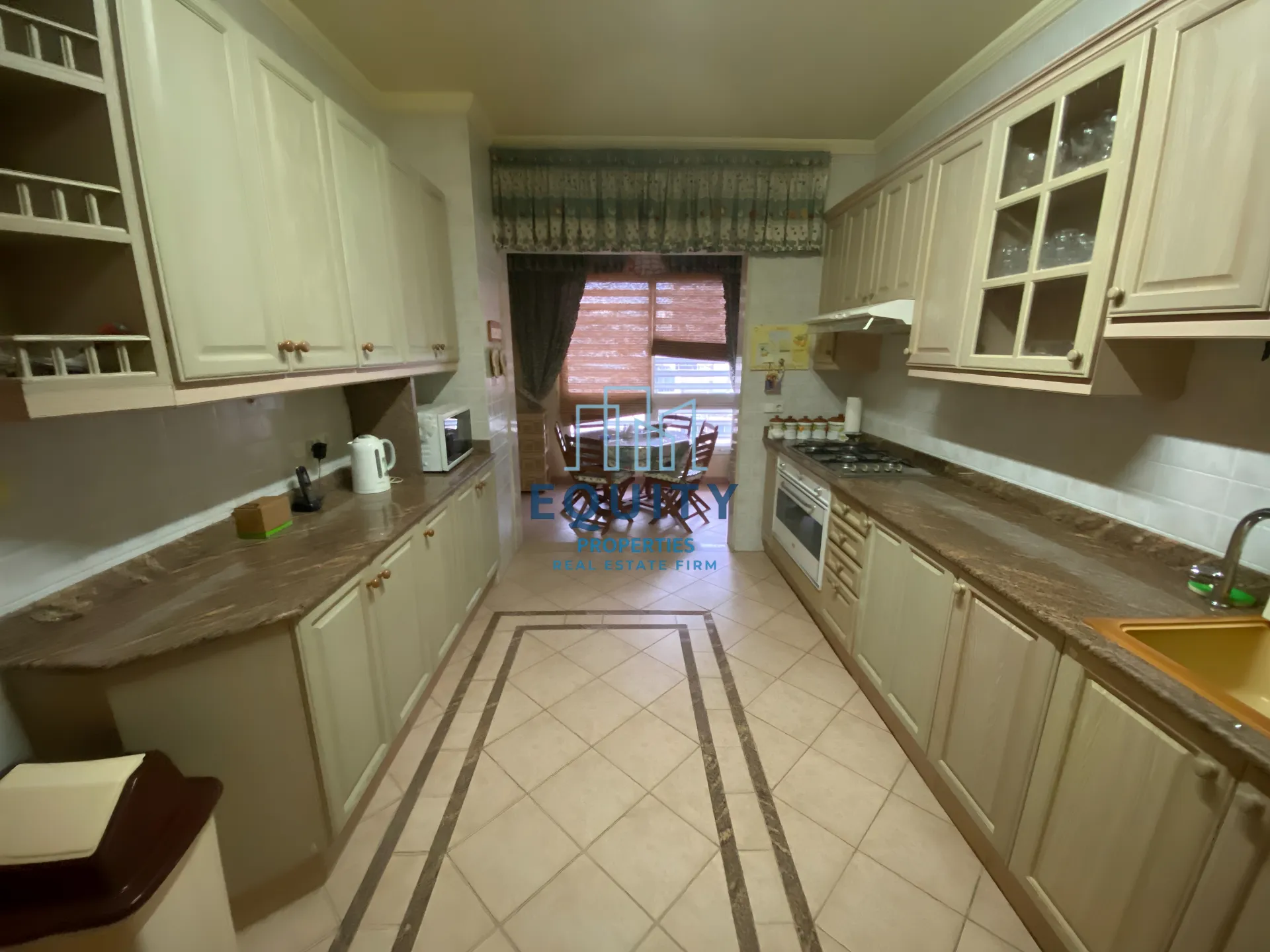 Apartment for Sale in Hamra