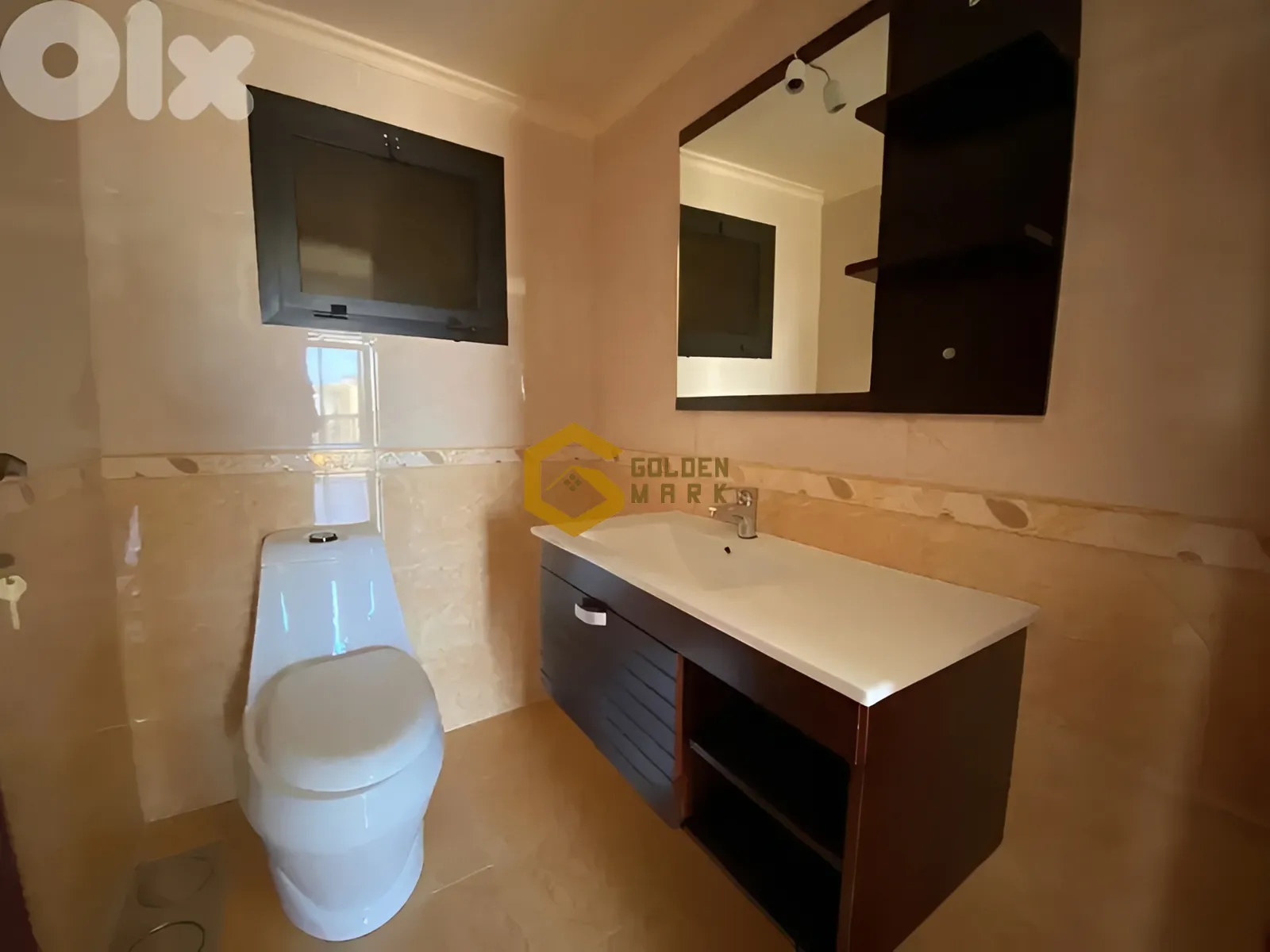 Apartment for Sale in Blat