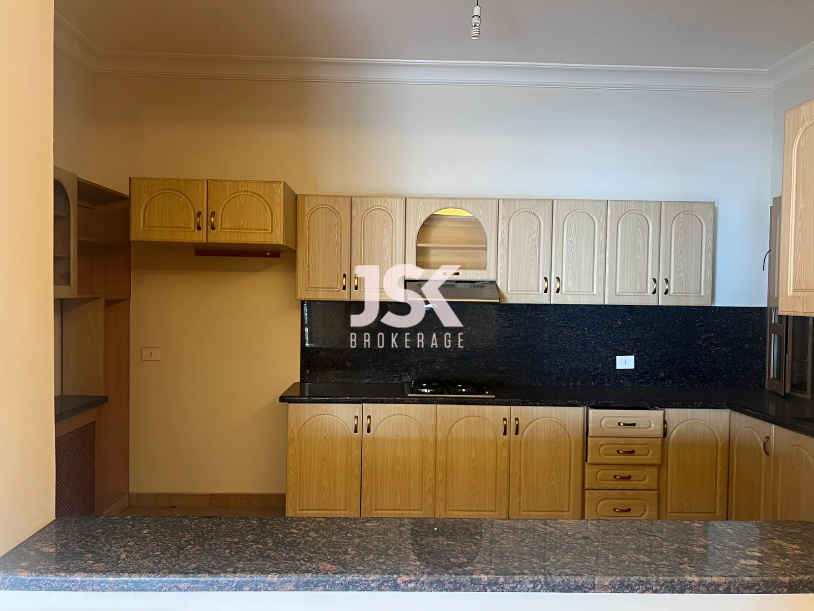 Villa for Sale in Souq El Gharb