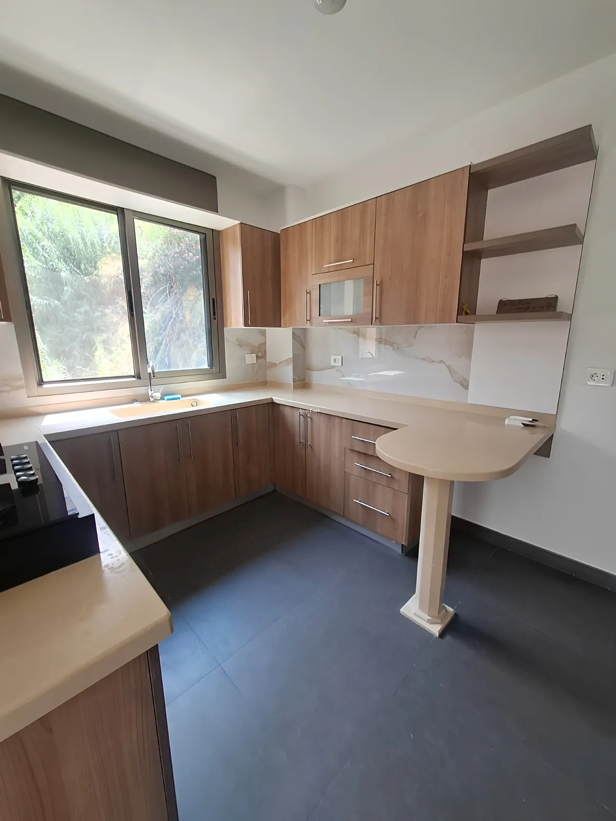 Apartment for rent in Mansourieh, lebanon