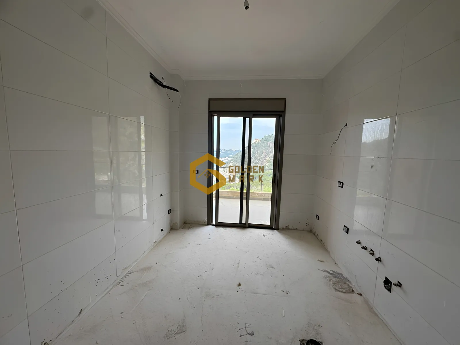 Loft for Sale in Jouret El Ballout
