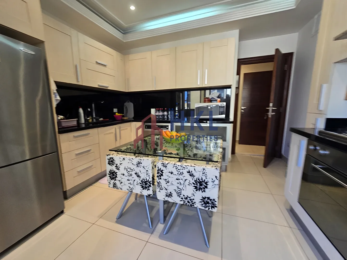 Apartment for sale in Hamra