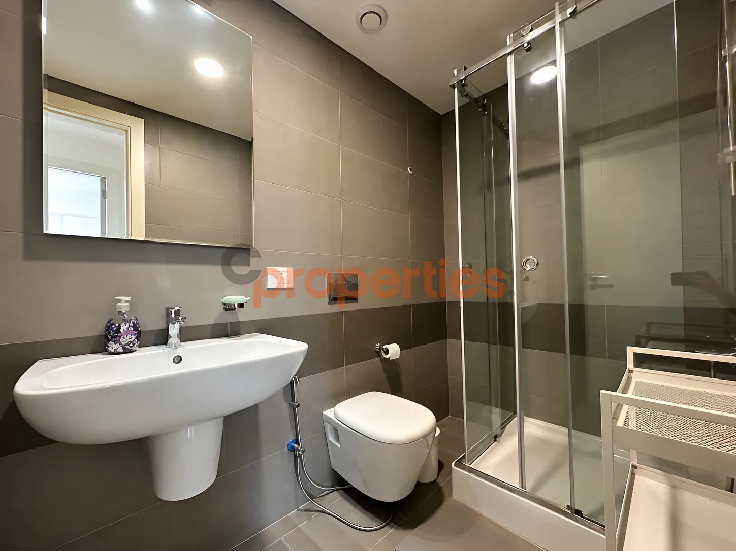 Apartment for rent in Antelias, Lebanon