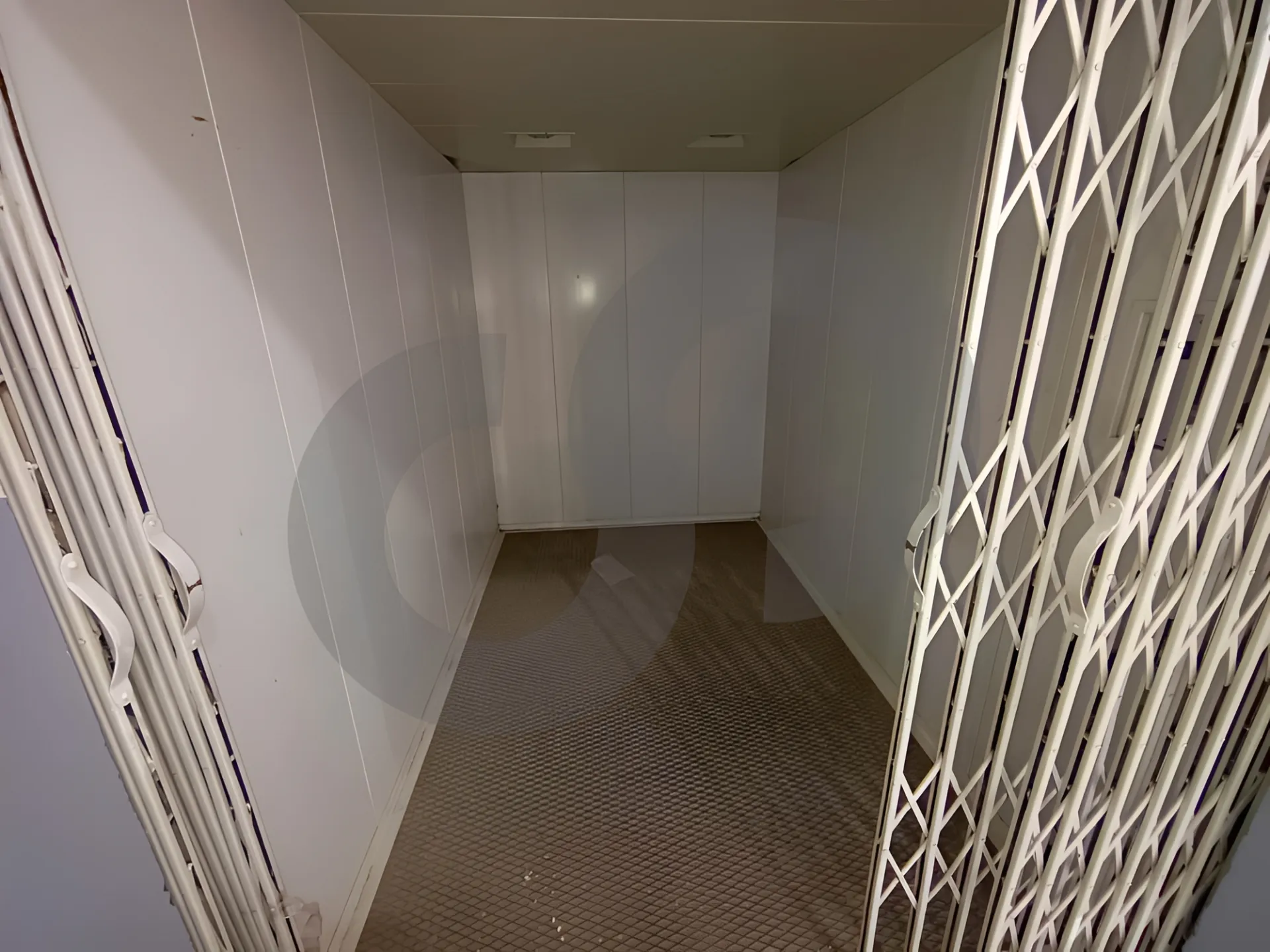 Warehouse for Rent in Jnah