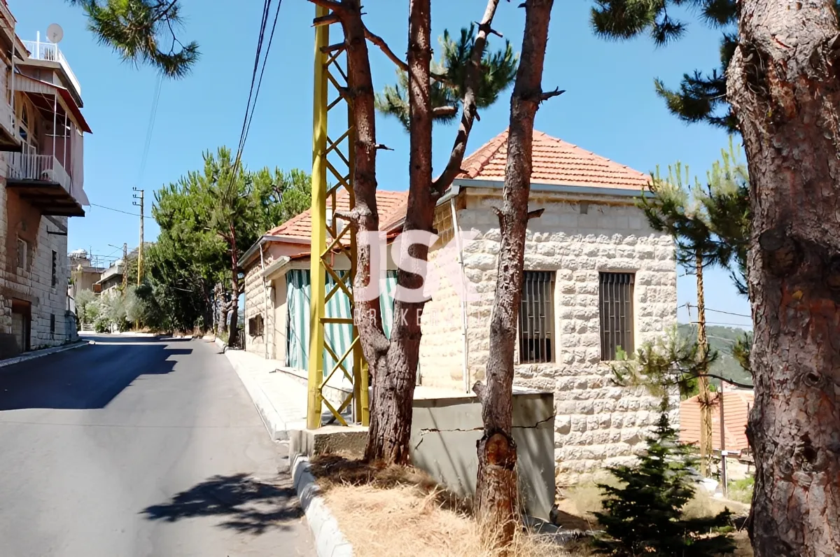 Land for Sale in Khenchara, Lebanon