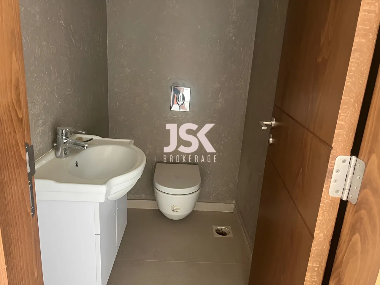 Apartment for Sale in Jamhour