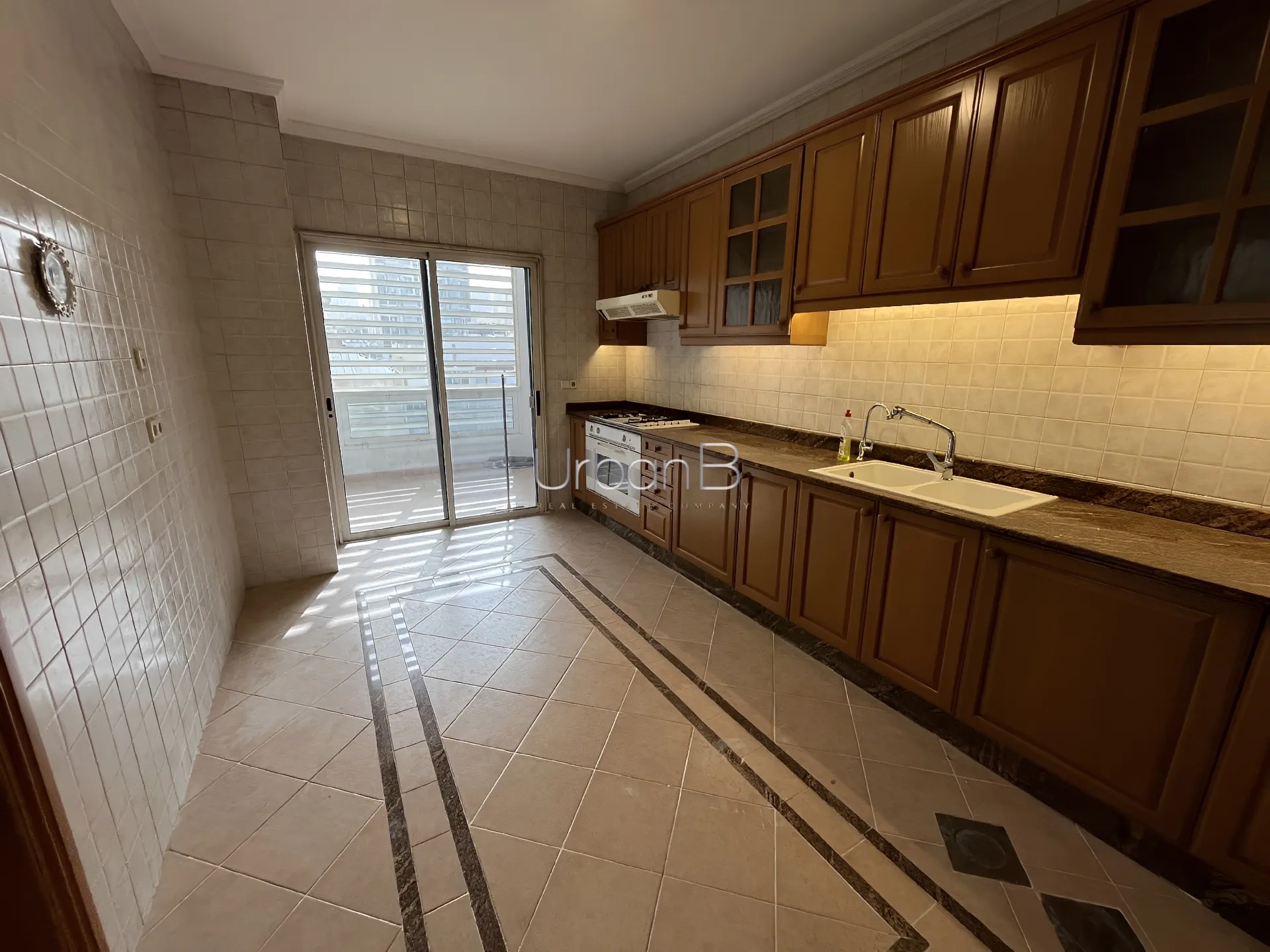 Residential in Hamra, beirut, lebanon - 3 bed, 3.0 bath