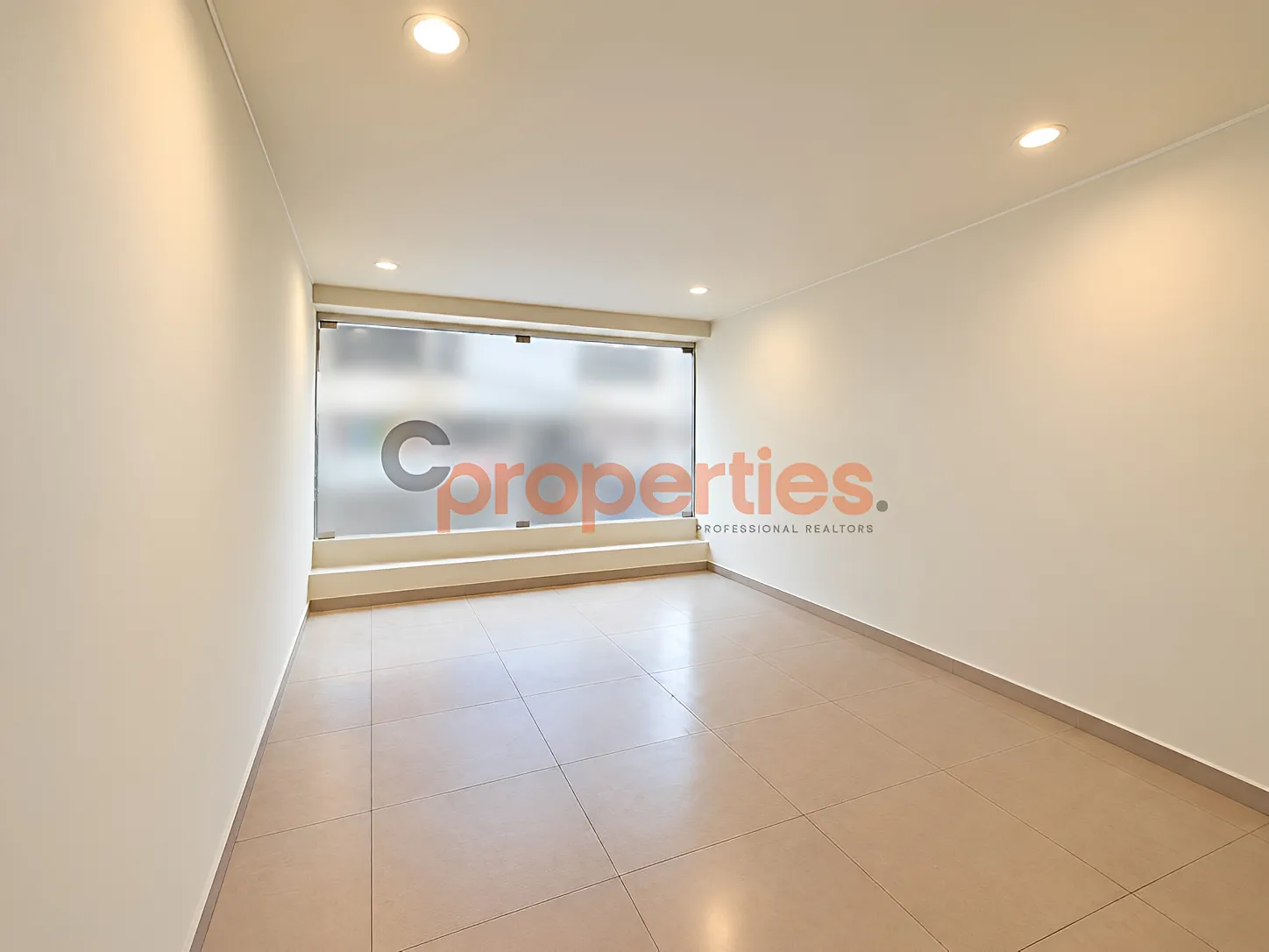 Shop for Rent in Jdeideh