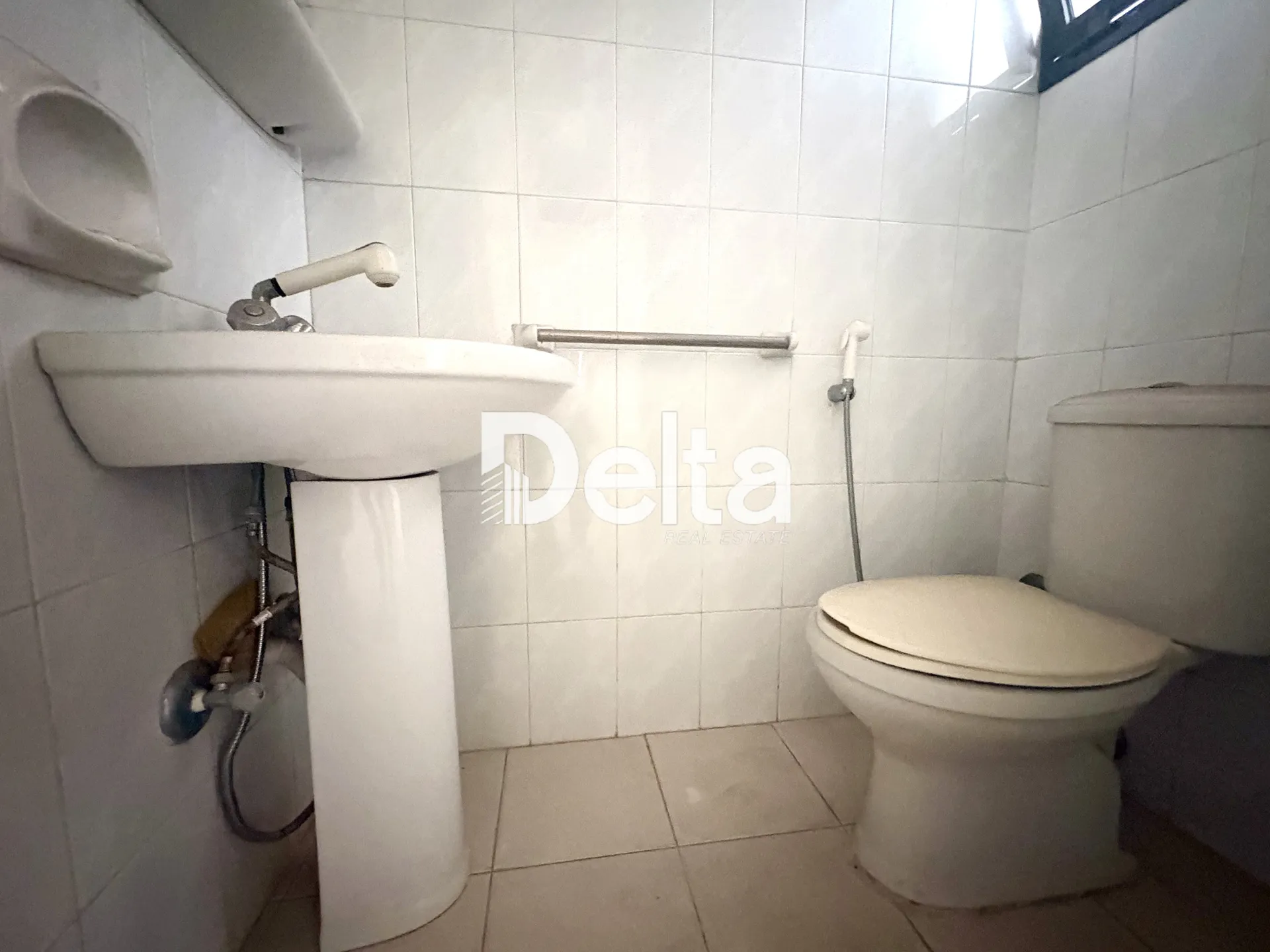 Apartment for sale in Sakiet el janzeer, beirut, lebanon