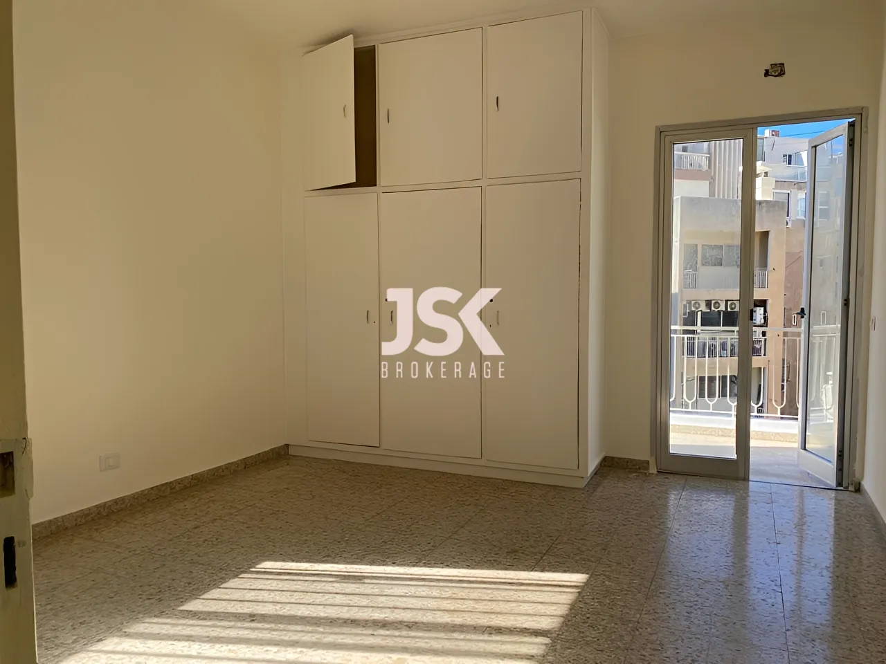 Apartment for Rent in Ras