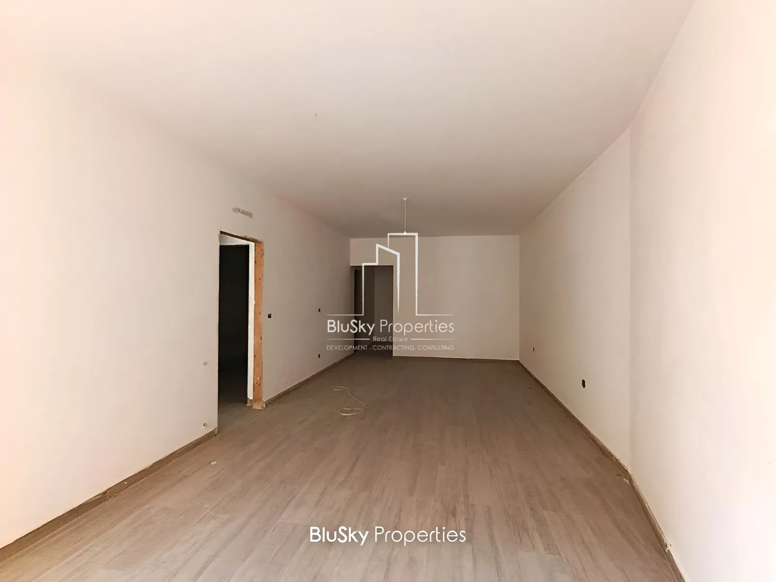 Apartment for Sale in Kfarhbeb - 3 bed, 4 bath