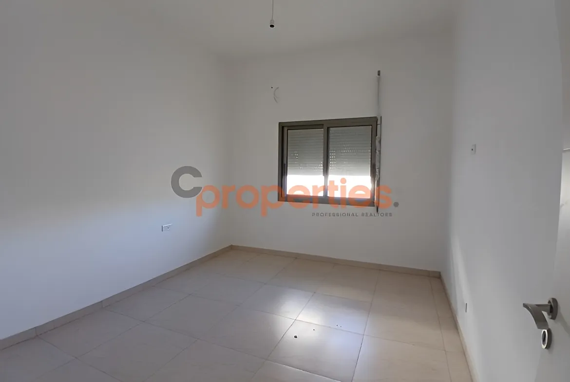 Apartment for Sale in Okaibeh